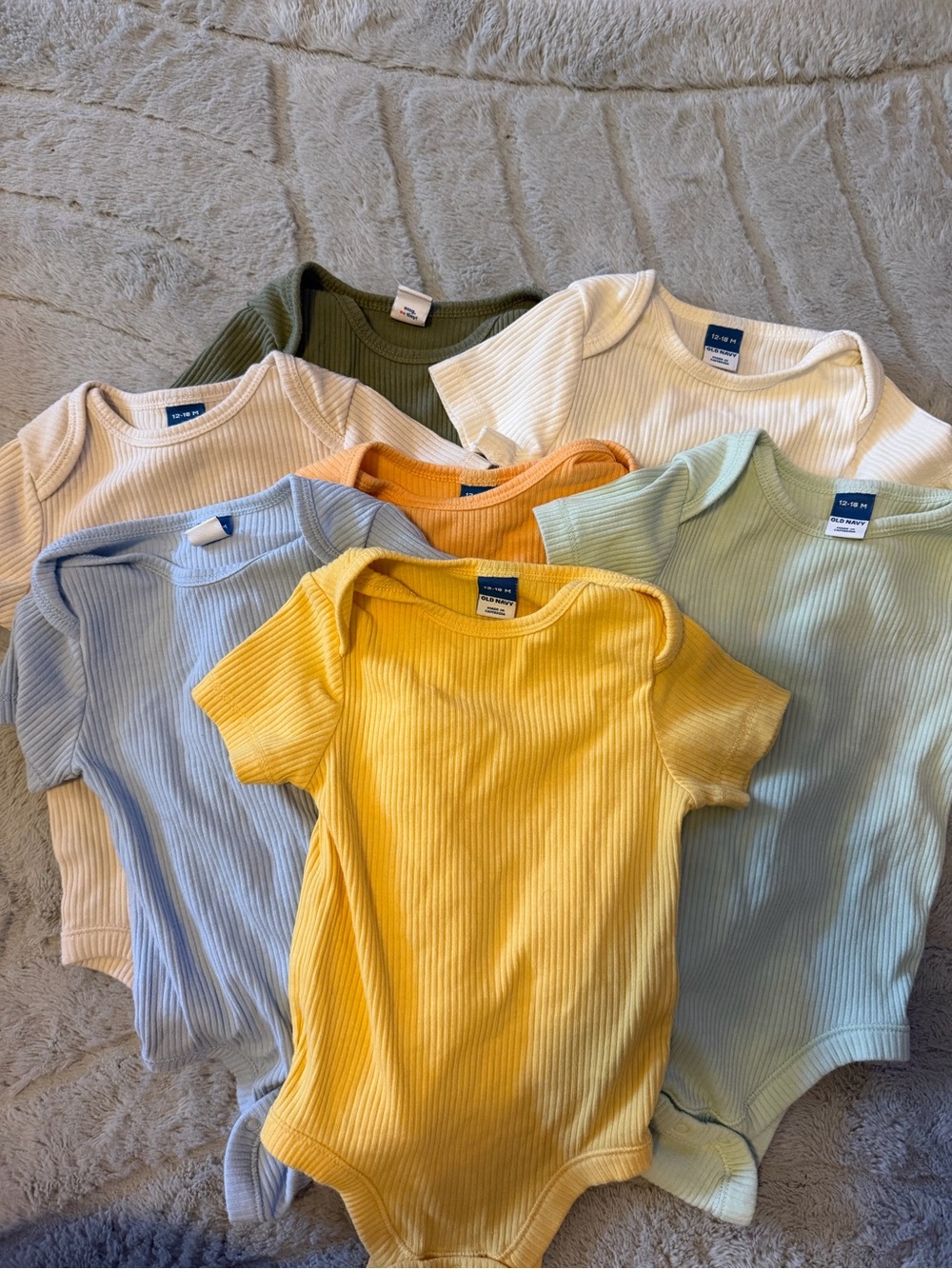 Set of 7 Old Navy 12-18 months Baby Ribbed Short-Sleeve Bodysuits